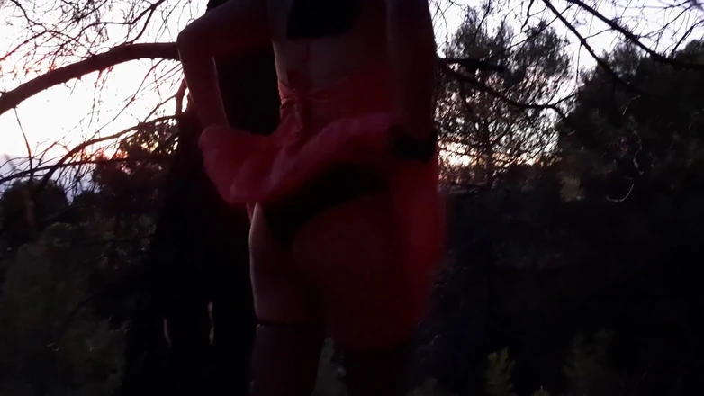 DragonGalaxy11: Creampie În Public În Aer Liber, Străin Futut În Pădure