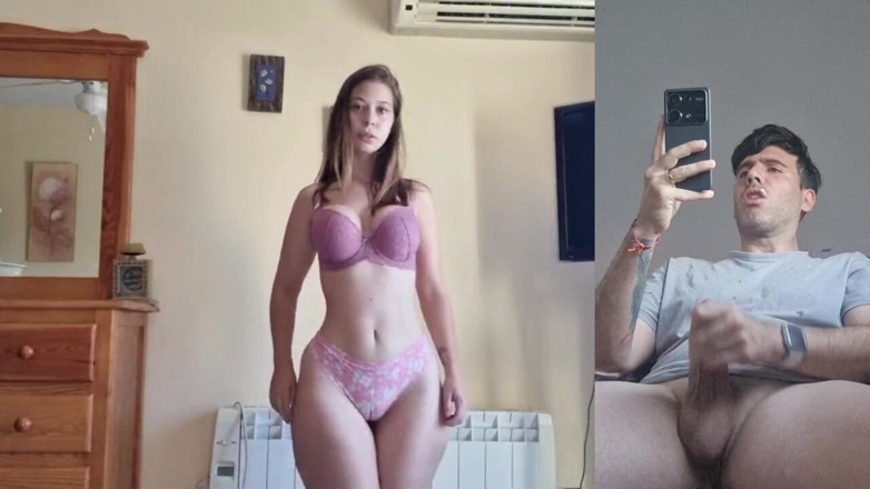 Latinascachondas: Poniendi Hard Friend's Cock