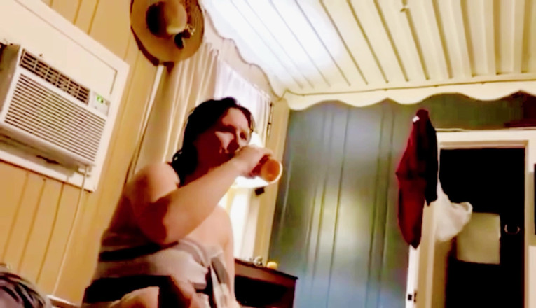 Gonna make you squirt: Mi tocco le palle del fotografo 55m lo stuzzica leccando le...