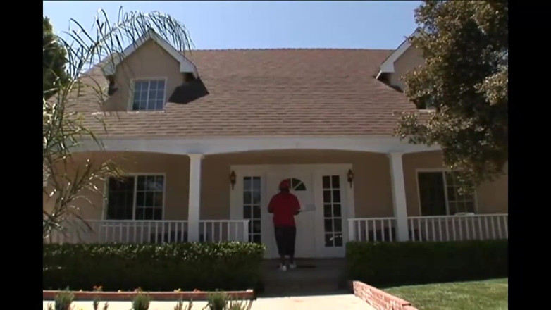 Worldwide X: 거유 흑인 계모의 애널 삽입!