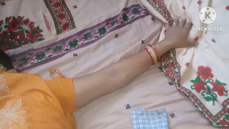 Amrita32: Hot Indian Desi Step Brother in Law and Sister in...