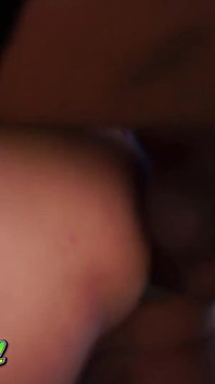 Une trans noire se fait baiser par son copain