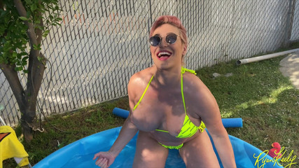 RyanKeely: 거유 밀프 풀 타임 - Ryan Keely