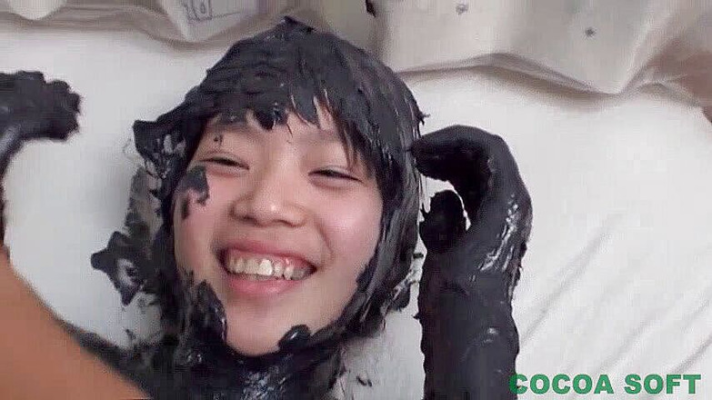 Cocoa Soft: Grease 002