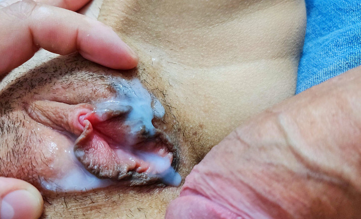 Wet Nymph: Stor kuk närbild jävla tight tonåring barnvakter fitta och cumming