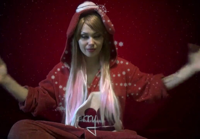 Goddess Misha Goldy: Mes voeux et félicitations à Noël aux perdants, esclaves, cochons, pervers...