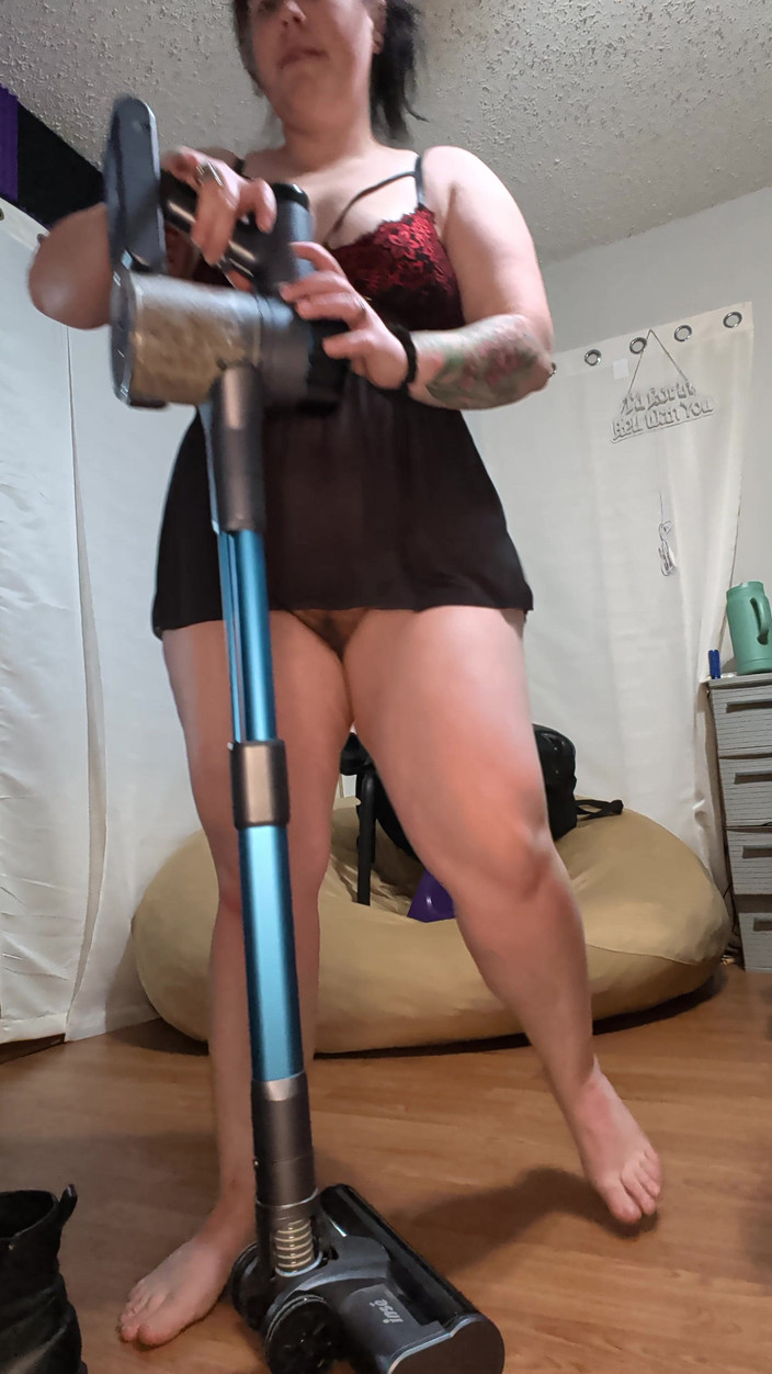 TheKinkyPwrLftr: Odayı benimle temizle pt. 2