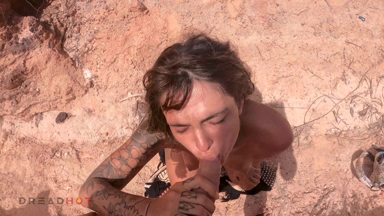 Dread Hot: Young couple fucking on a nudity beach
