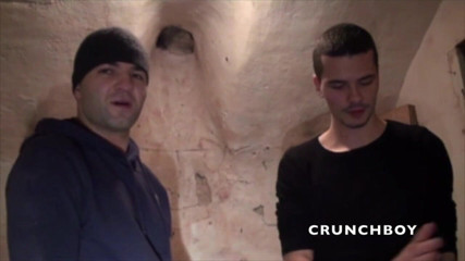 Crunch Boy: Brian трахнул член гетеро-арабский XXL