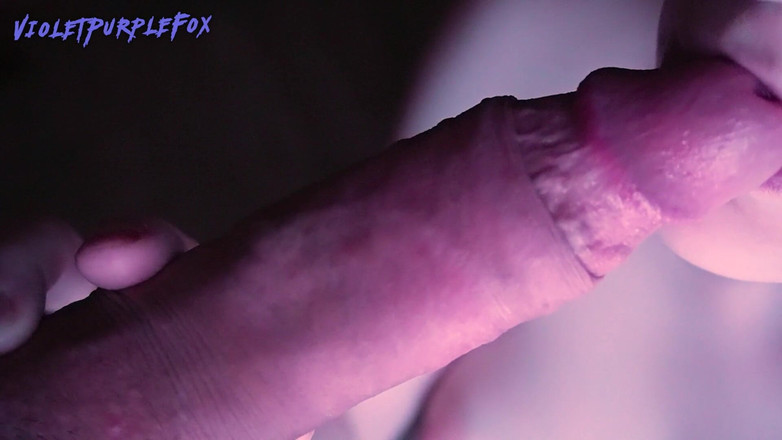 VioletPurpleFox: Лучший секс с самой горячей девушкой в городе в видео от первого лица
