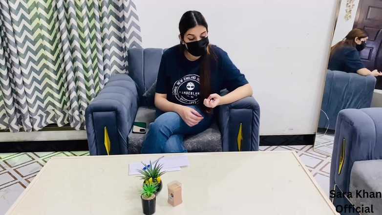 Sarakhan: Ông chủ mông to đụ nhân viên văn phòng của cô ấy