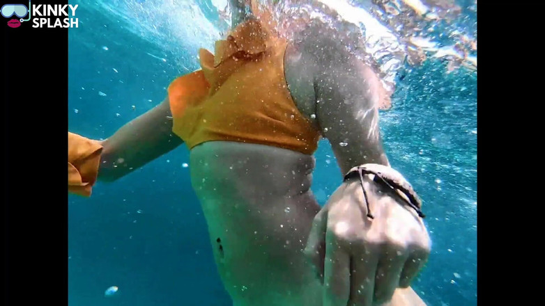 UKCuteGirl: Troia snorkeling in paradiso - esibizionismo subacqueo e provocante provocante