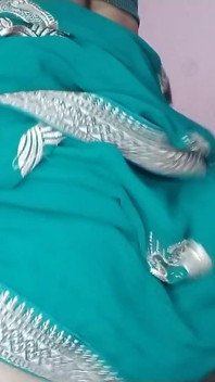 Big Desi Chudai Hot Wife