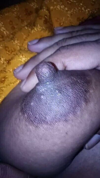 Truefuker: Tina Mengongkek Suami