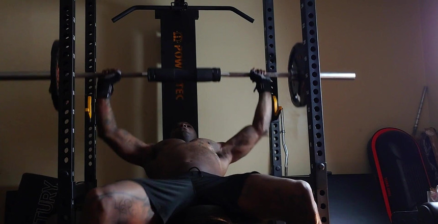 Hallelujah Johnson: プッシュデイワークアウトフルビデオハレルヤジョンソン