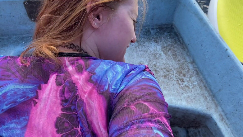 LeoCasanova: Йой!! Вони відвезли мене на секретний острів, щоб трахнути мене на човні!! (частина 1)