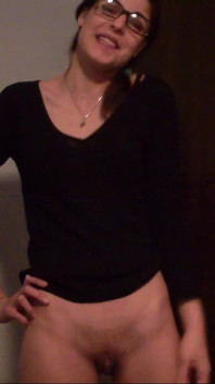 Kinky Teen Pee on the Floor and Talks About How She Feels