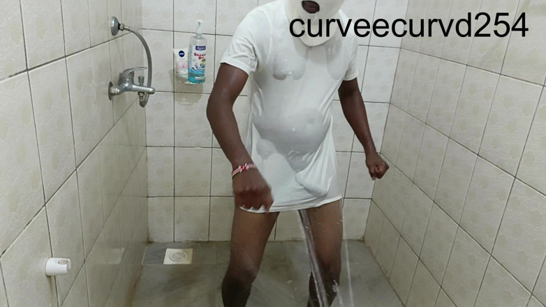 Curveecurvd254: We Got Wet Twerked Sucked and Fucked: Bathroom Romance