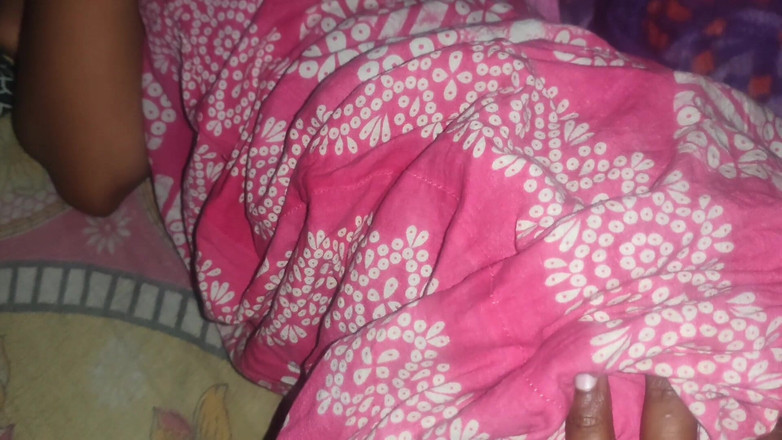 Mona sexy: My Hot Rakhi Bhabhi and Me