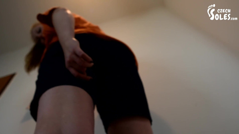 Czech Soles - foot fetish content: Vuile schoenen, sokken en voeten vernedering