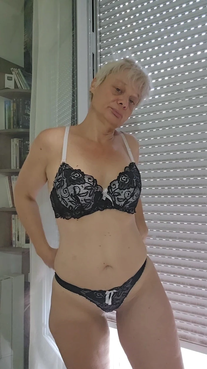 Sofy13: Sexy MILF Sofy Natural Mature Woman Everything Is True About...