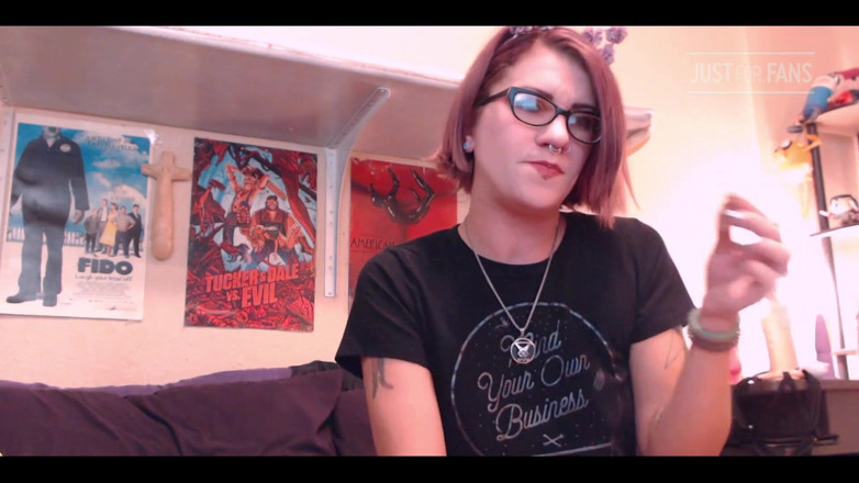 FondaDix: Bedroom Sneezes