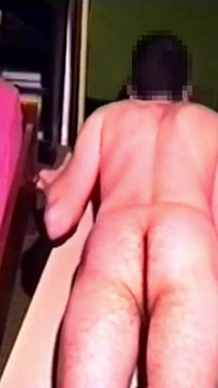 Showing Naked Before and After Hump Masturbation