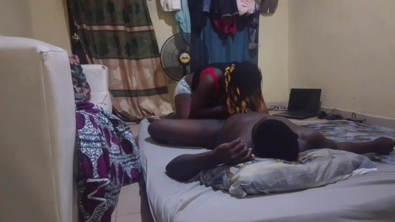 Pornsexlive: Wanneer je stiefzus je domineert over seks