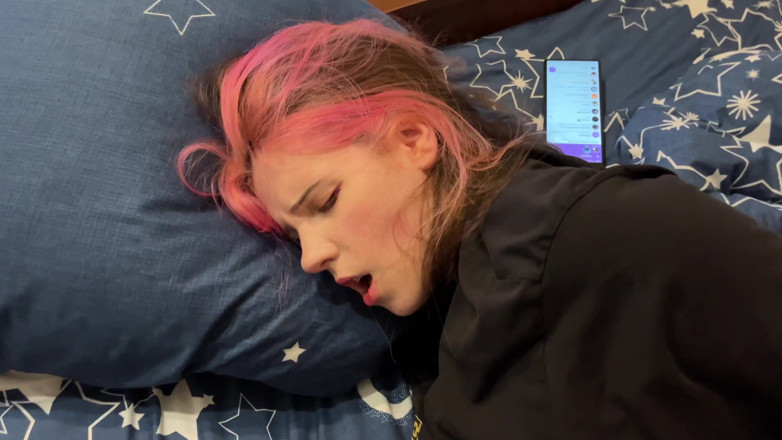 BubbleGum: Meine freundin ist süchtig nach rauchen und ihrem lieblingsschwanz