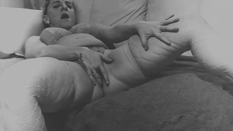 The adventures of Kylie Britain: Smyslné svádění