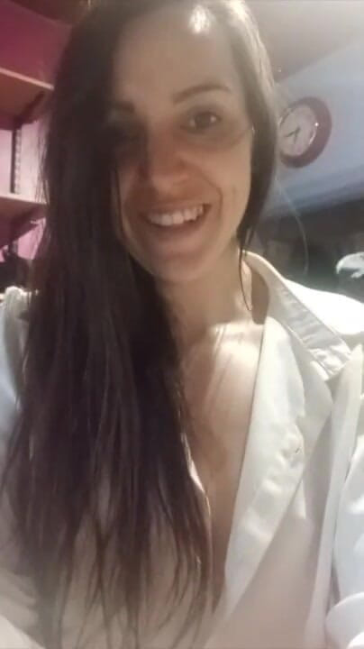 BeautifulGoldenBabe: Orinar En La Mesa De La Cocina - Compilación (7 Clips)