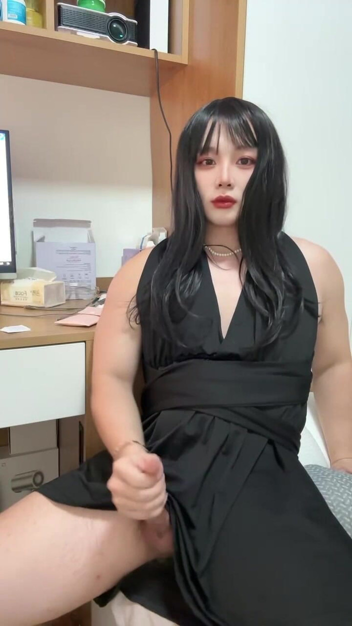 Akbb: Tu pequeña chica jugó con sus pezones y luego eyacula...