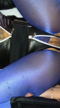 POV cam glams Natacha Guapa voorbinddildo catwomen