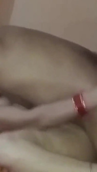 Hintçe seste sert sikişen yeni evli kız seks videosu