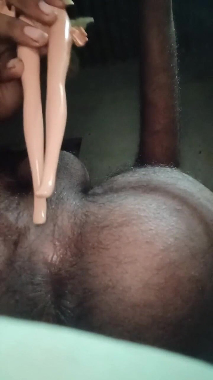 Arvind6355: Лялька Барбі на траху великого члена та камшот Part_2