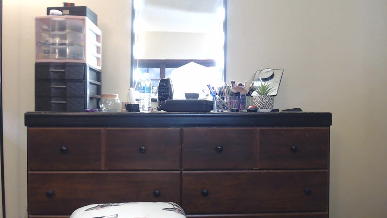 Abby Anna: Stepson watching shaving head punished