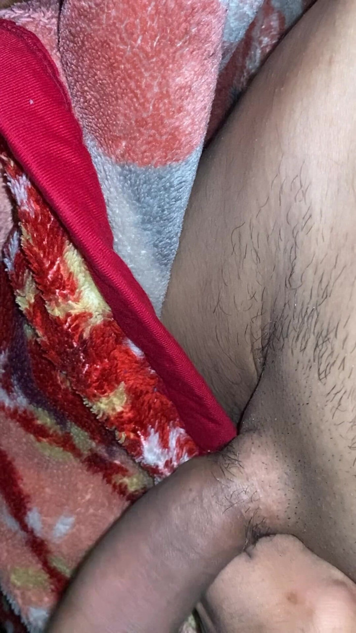 Shonai: Jag såg en het röv i min heta kropp