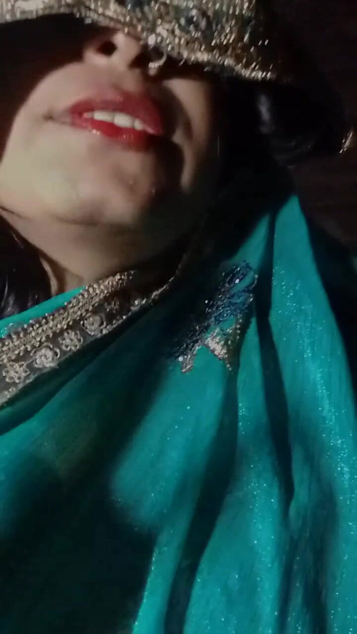 Soni sk: 내 섹시한 누드 블로그 비디오와 힌디어 더러운 이야기