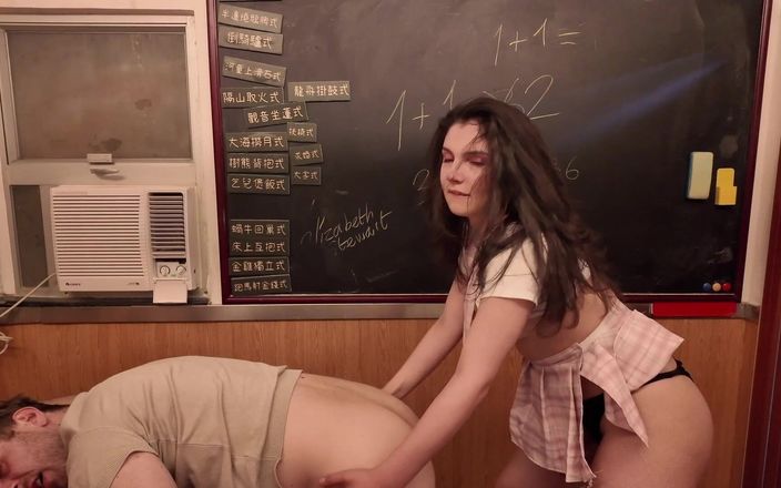 Elizabeth Stewart: Sexy trans-studentenmädchen macht lehrerin zu ihrer schlampe