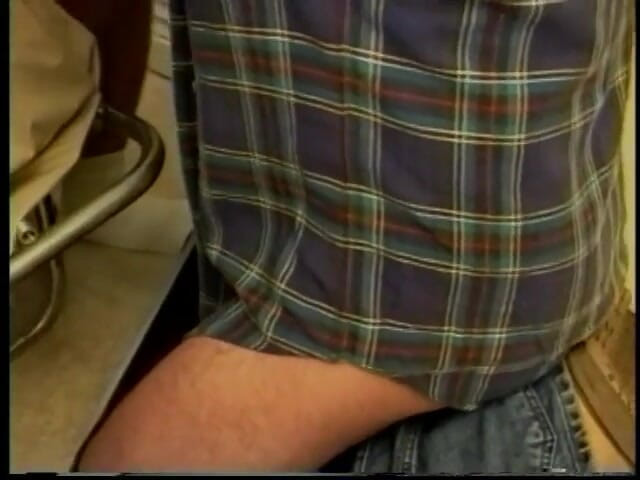 Gays Case: Manly dudes suck each other hardcore in the bedroom