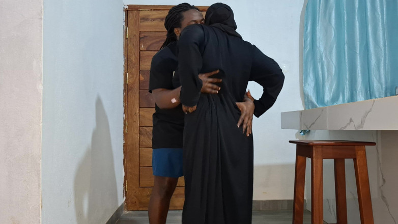 BMCs: Quittant la prière à la mosquée et trompant son mari moine,...