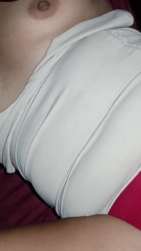 파티 후에 바람을 피운 의붓딸이 오랫동안 부탁한 끝에 드디어 자기 성기를 내줬어요!!