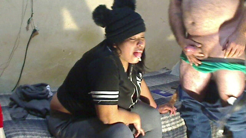 West Bonanza Sex Included 2: Lizeth, salope à sperme, pipe - éjaculation dans la bouche