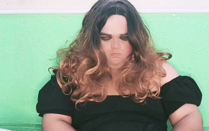 Afsana: Luran Taylor oral seks elle muamele ağzıma geliyor