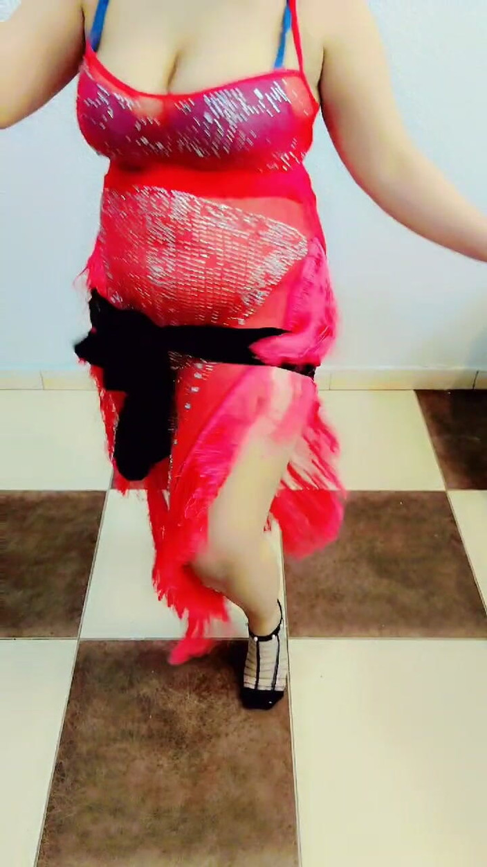 Six my and wife: Tarian Perut Arab