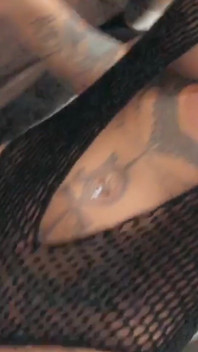 Getatoeëerde babe