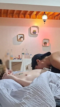 Genç Çek asker kız arkadaşı yokken eşcinsel seksi deniyor - jirkan