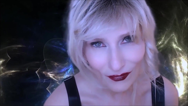 Mistress Chadford: Goddess Eyes