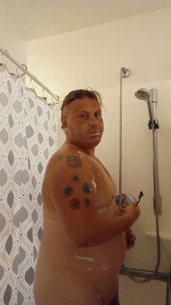 JG Risk: Shaving Myself up for My Shift at Work Tonight