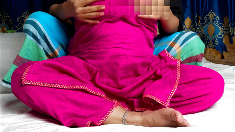 Shahinbd: Super süßer bengalischer bhabhi hardcore-sex - heiße bowdi muschi &amp;arsch hart geritten,...
